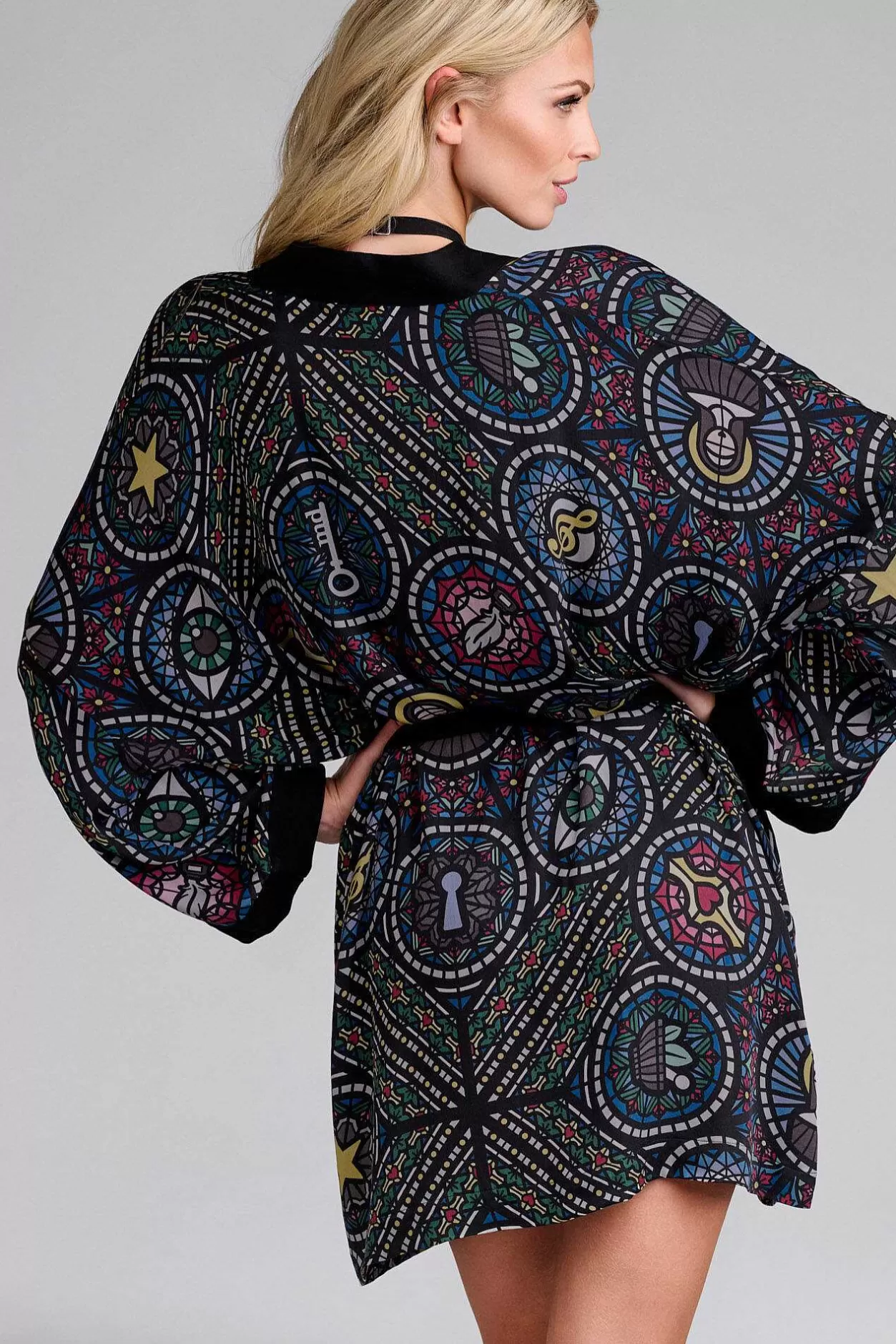 Kimono'S En Sjaaltjes^Marlies Dekkers Ecclesia